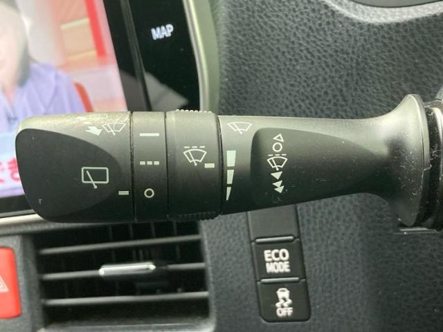 国産車から輸入車まで多様なお客様のニーズのお応えできるように、全国規模で豊富な在庫展開！車のことならWECARSへ！