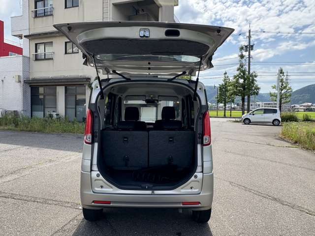 自社整備工場を完備しておりますので、整備・車検・修理などアフターサービスもお任せ下さい。お客様が充実したカーライフをおくれるよう全力でサポートいたします。