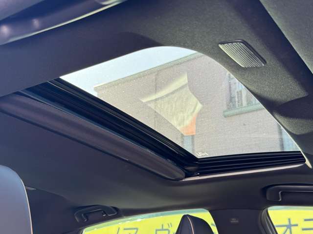 ★メーカーオプション★サンルーフ！