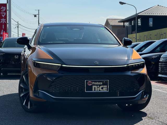 シンプルな構成ながらも車両全体で強い動感を表現しました。