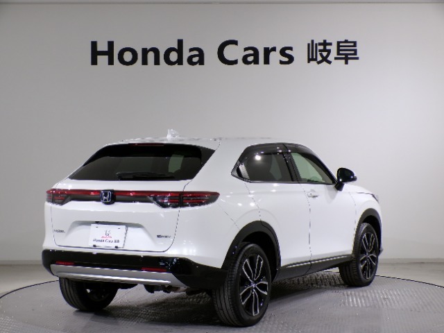 【点検整備】ご納車時には納車点検実施いたします。指定交換部品（エンジンオイル、オイルエレメント、ワイパーゴム）新品交換致します。その他必要交換部品は点検時交換致します。