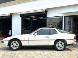 40年近く経っていますがこのツヤです！