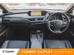 当店は全国各地へ陸送での納車も対応しております！気になるお車の状態につきましても、写真や動画でお送りするなどしっかりお伝えいたしますのでご安心ください！