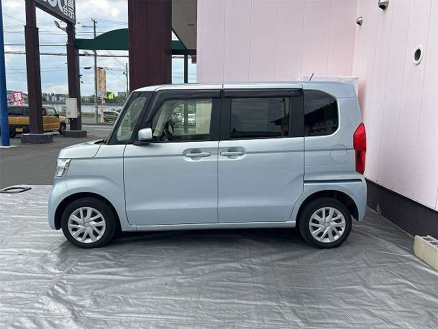 ☆★☆★道東最大級の届出済未使用車専門店シーモールです！！オールメーカーの取り扱いで、約200台の在庫車の中から気に入る1台を当店スタッフと一緒に選びませんか？？☆★☆★