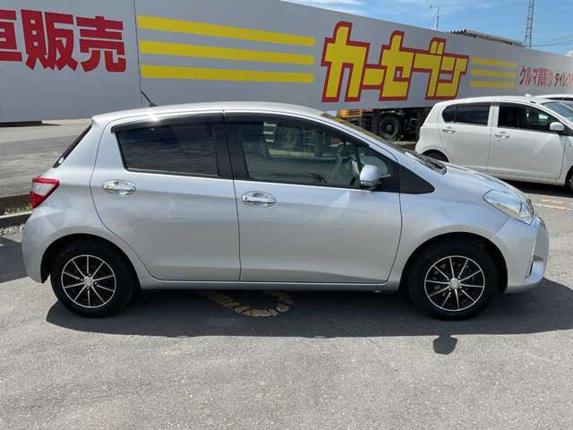 当店は車両総額表示を推進しており、総額は宮城県内登録にて店頭お渡しが条件になります。[遠方のお客様は別途、越境費用や陸送費用が掛かる場合が御座います]