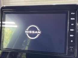 【大画面ナビ】人気の大型9インチナビを装備。存在感のある大画面はインパクト大！ナビ利用時のマップ表示は見やすく、テレビやDVDは臨場感がアップ！いつものドライブがグッと楽しくなります♪