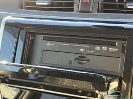 【フルオートエアコン】設定した温度に合わせて風向きや風量を自動調整してくれる便利なフルオートエアコン♪