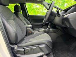 「この車の写真をもっと見たい」「状態が気になる」「この装備はついている？」どんな小さな疑問でもお気軽にお問い合わせください！