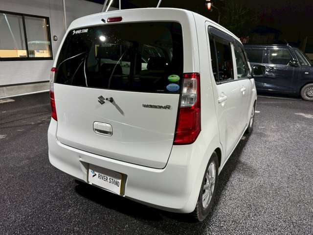 定休日はございません！営業時間10：00~12：00、13：00~19：00！いつでもお気軽にお問い合わせください！JR青梅線中神駅より徒歩約5分。