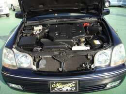 エンジンルームまでピッカピカ♪自社民間車検工場完備！経験豊かな整備士が丁寧に整備いたします。