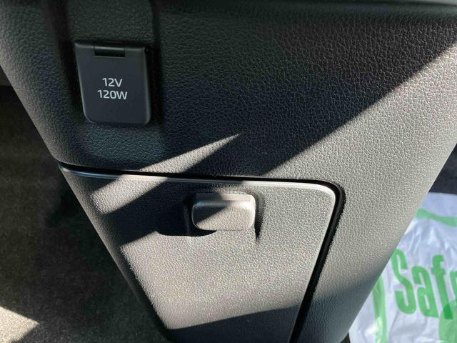 2.「定期点検整備」は安心してお乗り頂く為に、ご納車までに法定12カ月点検相当の点検を行います。