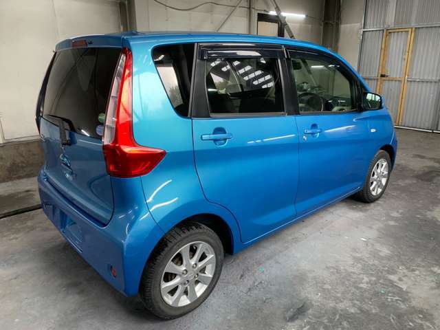 スターターやオーディオ等持ち込み大歓迎です！乗り換えのお車についている装備品の移植も行いますので、まずはご相談ください！
