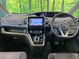 グループ総在庫数約30，000台！！全国の系列店からメーカー・車種問わずご紹介出来るので、あなたにピッタリのお車が見つかるはずです♪まずはお問い合わせ下さい☆