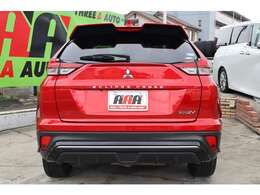 ［会社紹介］　当社は創業49年になりまして、買取車＆下取車をメインに常時50台以上展示致しております。品質及び価格には自信がございますので、是非、「お見積りボタン」よりお気軽にお問い合わせ下さい♪♪