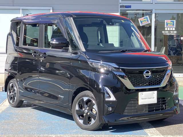 スタイリッシュなアーバンクロムです。ボディカラーとクロームメッキの対照が精悍です。