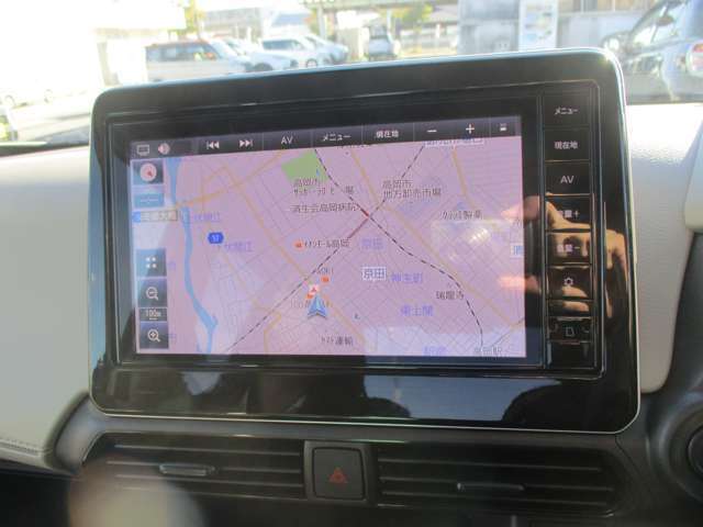 純正9インチナビ