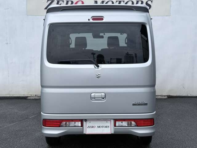 【こんな感じある？】かわいい車・小回りの利車・かっこいい車・燃費良い車・便利な車・初めての車・維持費が安い車・初心者でも運転しやすい車・立体駐車場入る車・四角い車・丸い車・背が高い車など色々あります。