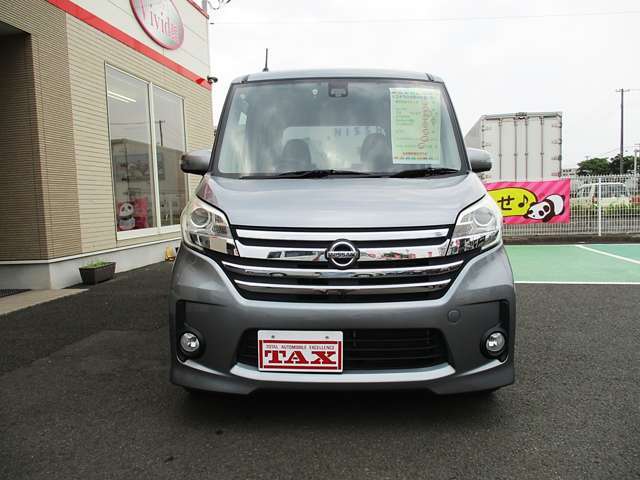 軽自動車、コンパクトカー、1BOX、セダン、ミニバン、商用車まで展示台数　☆約100台！☆　お買得車多数展示しております！お気に入りの一台を見つけて下さいね！！
