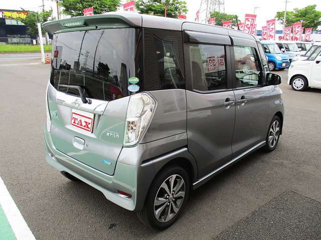 全国どこでもご納車可能です！！　どの地域にお住いの方でも気になるおクルマがございましたらお気軽にお問い合わせ頂けると嬉しいです♪