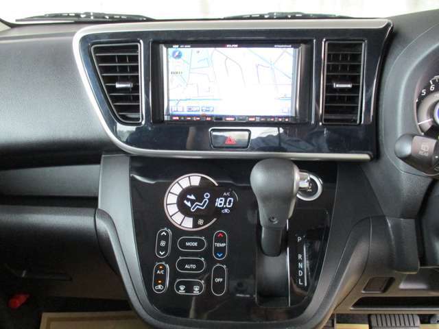 もしもの時のロードサービス【JAF】のご加入はもうお済みですか？自動車保険と同時付帯でお得にサービスを受けられます！さらに！！会員優待施設で割引も使えて、よりお得に！！