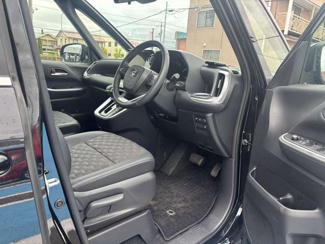 当店展示車両をご覧頂きありがとうございます♪詳しい内容等はお気軽に店舗スタッフまでお問い合わせ下さい♪