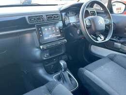 LIBERALAの沼津の物件をご覧いただきまして誠にありがとうございます。心ゆくまでおクルマ選びをお楽しみください。