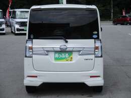 毎日全国のオートオークション会場から厳選した車を仕入れしております！プロの査定士の検査を受けた車を仕入れ、入庫後も社員が1台1台を走行チェックや状態確認・装備確認などを入念に行います。