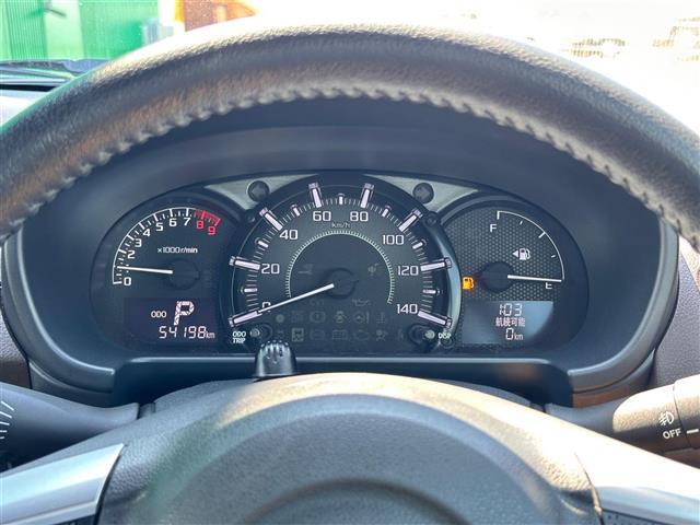 【スピードメーター】メーターがシンプルで見やすく運転しやすいですね！