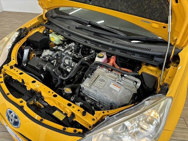 自宅に居ながらスマートフォンで商談！MEGA SUV南風原店ではWEB商談サービスを導入しています。詳細は店舗までお問合せ下さい！TEL：098-996-4242