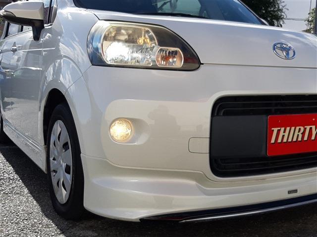 ■　装備7　■　モデリスタエアロ　■　HIDオートライト　■　フォグランプ