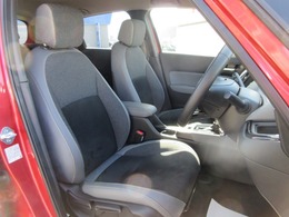 RS専用インテリア採用。