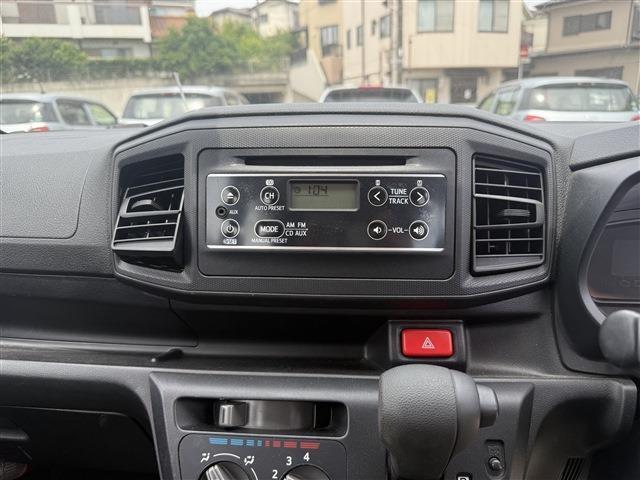 突然のご来店ですと在庫がない場合等、お車をご覧頂けない場合もございます。お手数をお掛けいたしますが、ご来店前には一度在庫確認のお電話をお願いいたします。