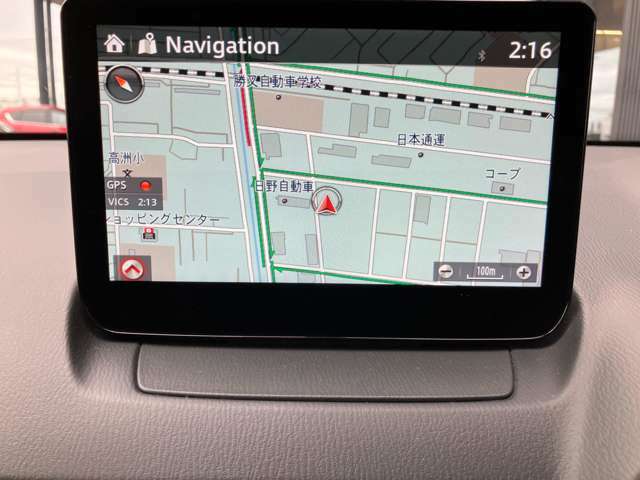 純正のナビゲーションを装備しておりますので、初めての場所も、すぐにお出かけいただけます。