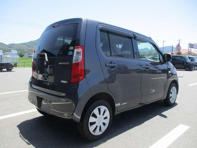 在庫車のほとんどはオートオークションもしくはディーラーから仕入れしたものなので品質も安心です！【HPもご覧くださいhttps://k-smile.jp/izumo/】