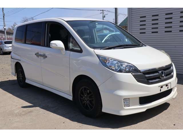 『低走行・格安良質車専門店』車は何かとお金がかかるもの、できる限りローコスト・長くお乗り頂くのがカーライフプランナーの私どもの仕事だと思います！修復歴やメーター不正に関しても厳重にチェックしています！