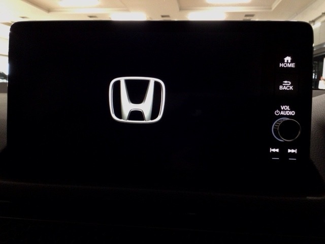 Honda　CONEECT対応で、更に便利が広がったナビディスプレーです♪フルセグTVとFM/AMラジオもお聞きいただけます♪