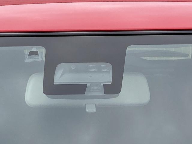 ［衝突被害軽減装置］デュアルセンサーブレーキサポート！前方の車両を感知する安全性能の高いお車です☆