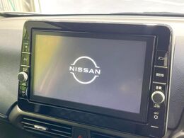 【大画面ナビ】人気の大型9インチナビを装備。存在感のある大画面はインパクト大！ナビ利用時のマップ表示は見やすく、テレビやDVDは臨場感がアップ！いつものドライブがグッと楽しくなります♪