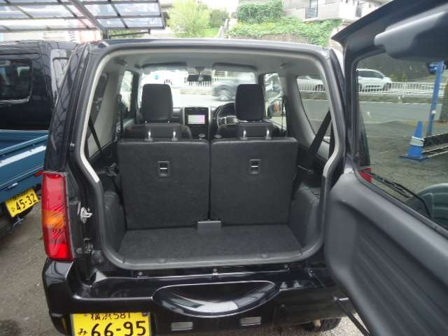 荷室使用感ありません＾0＾