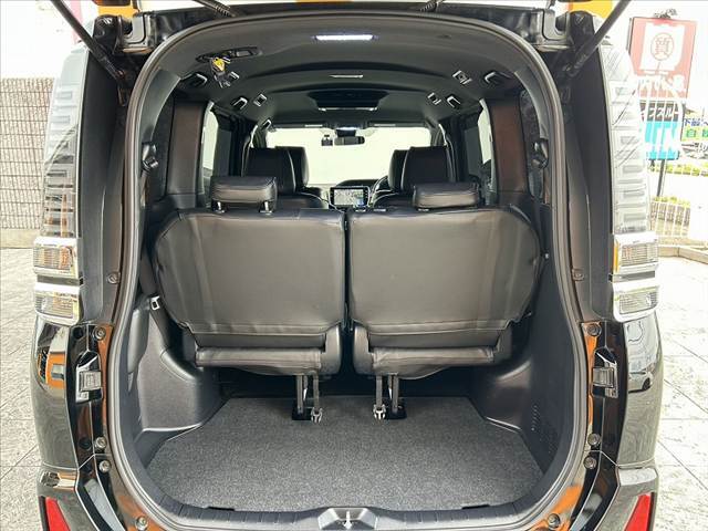 店頭ではBUDDICA PHOENIX（バディカフェニックス）のグッズ、キッズコーナーも完備、選べるフリードリンクを準備してお待ちしております♪無料査定いつでも実施中★予約いただくとスムーズです★