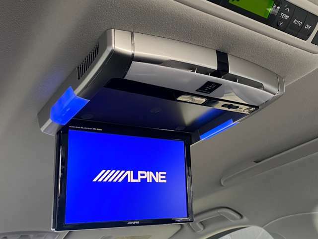 ALPINE10.2インチフリップダウンモニター/型式【PCX-R3500】