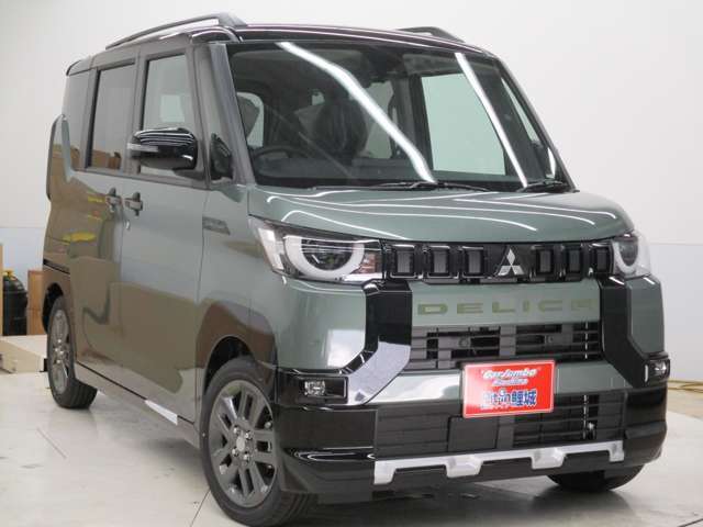 日本全国何処でも登録納車応対いたします。2年間の全国対応可能な保証も完備しており県外の方も安心です（広島県内の方も可能です）車種年式で保証料が変わりますのでご相談ください。