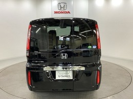 Honda認定中古車 U-Selectは3つの安心をお約束します。　1　Hondaのプロが整備した安心。 2　第三者機関がチェックした安心。　3　購入後もHondaが保証する安心。