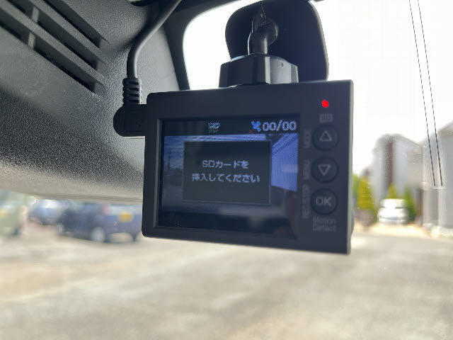 納車前に、しっかりと点検整備・消耗品等の交換を行います。2年間のメンテナンス・保証付プランも好評です♪