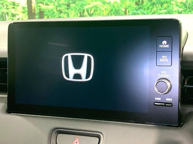 【9インチ　ホンダコネクトディスプレイ】視認性の高い大画面ディスプレイでナビの使用や、お持ちのスマートフォンと連携したbluetoothでの音楽再生が可能です♪