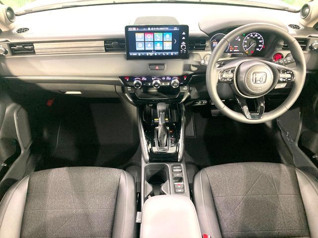 グループ総在庫数約30，000台！！全国の系列店からメーカー・車種問わずご紹介出来るので、あなたにピッタリのお車が見つかるはずです♪まずはお問い合わせ下さい☆