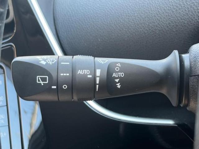こちらのお車はいかがでしょうか？少しでも気になっていただけましたら是非お問い合わせください！さらにお車の詳細をお送りいたします！