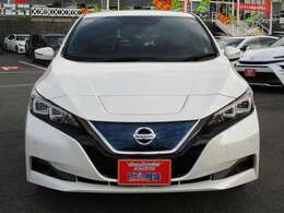 日本全国何処でも登録納車応対いたします。2年間の全国対応可能な保証も完備しており県外の方も安心です（広島県内の方も可能です）車種年式で保修料が変わりますのでご相談ください。