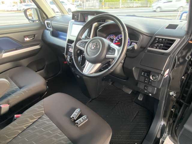 ◆商談とアフターサービスは国家2級自動車整備士資格◆自動車査定員資格（車検の合否判定が出来ます）（自動車整備経験）を持っているスタッフで対応しますので購入後も安心です◆