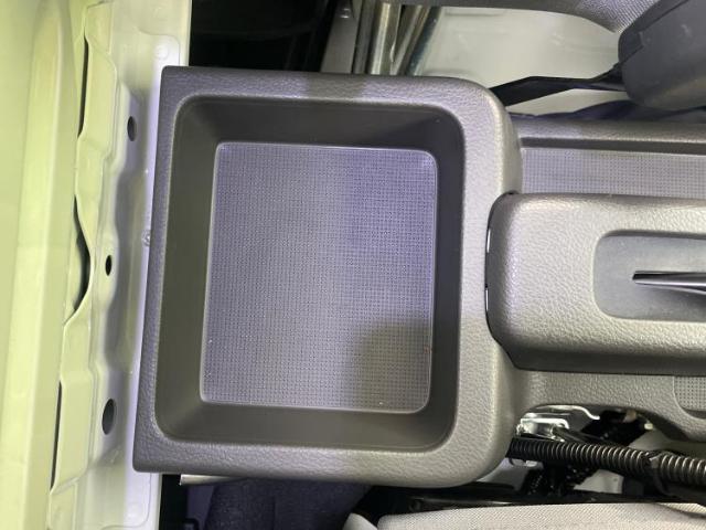 車選びにはお悩みがつきものです！具体的な購入までは検討していないけど車は気になるというお客様も大歓迎です！是非中古車購入の第一歩のお手伝いをさせてください！